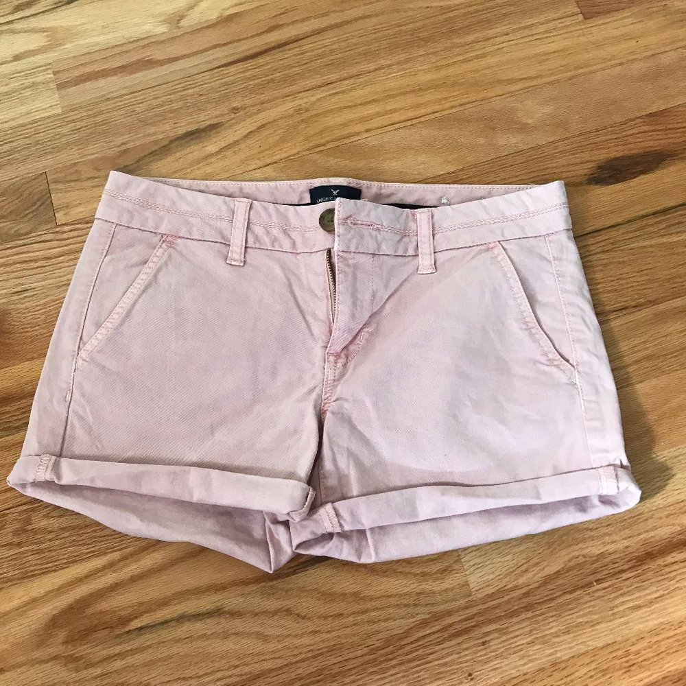 American Eagle Chino Shorts Size 4